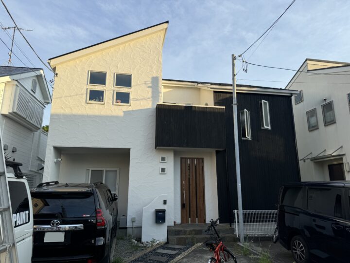 藤沢市辻堂　S様邸　モルタル塗り壁外壁（ジョリパット仕上げ）・スレート屋根　外壁艶消し塗装・屋根フッ素塗装工事